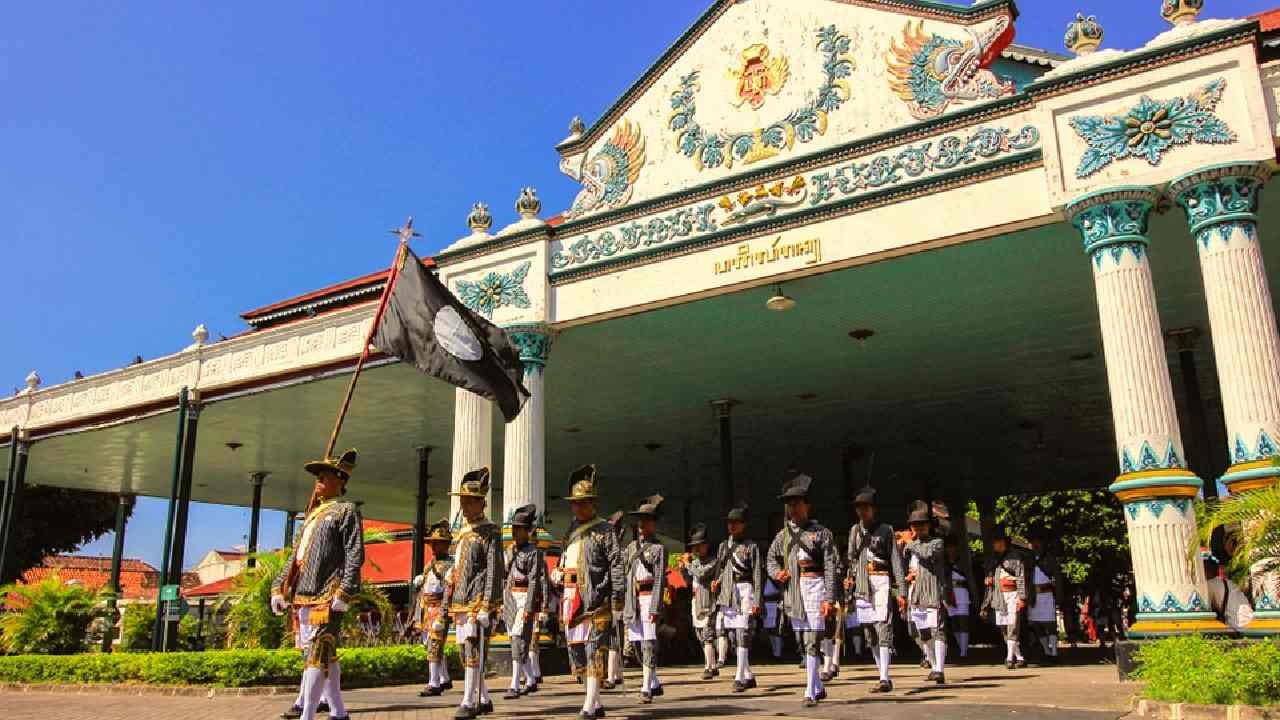 Lima Kerajaan di Indonesia Masih Berdiri Kokoh hingga Saat Ini