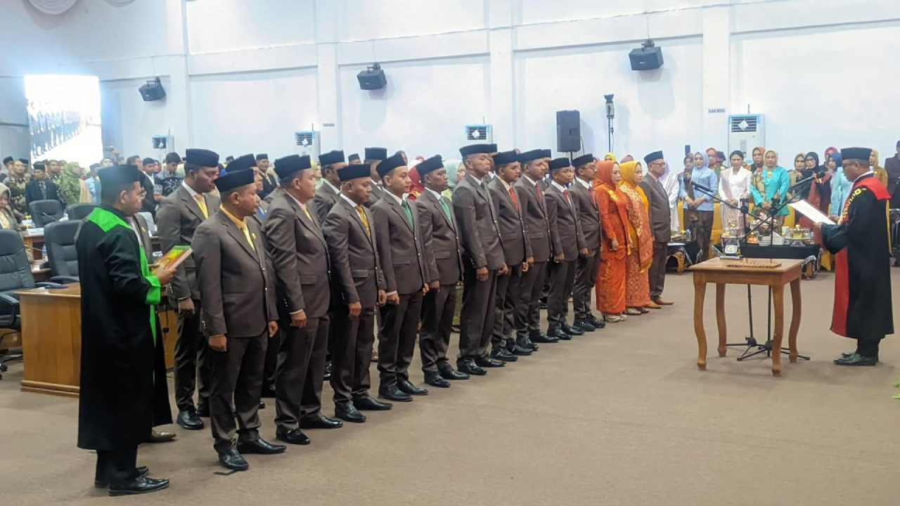 25 Anggota DPRD Kota Baubau Dilantik dan Diharapkan Kawal Pilkada 2024
