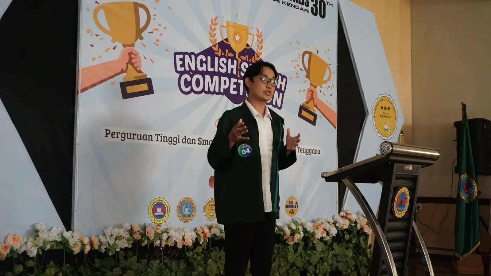 Dies Natalis ke-30, STIE Enam Enam Kendari Gelar English Speech Competition