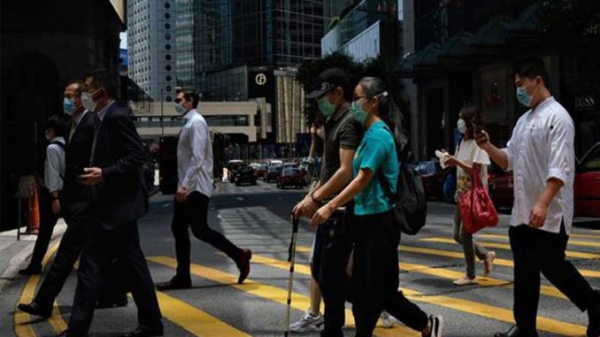 Diklaim Ancam Pemerintahan, PNS Hong Kong Dilarang Pakai WhatsApp hingga Google Drive