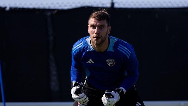 Kabar Baik, Maarten Paes Sudah Latihan di FC Dallas Usai Cedera Pergelangan Tangan