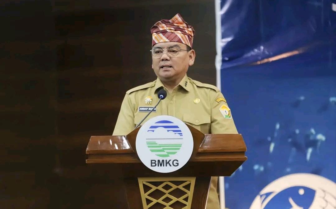 Nelayan Kendari Dibekali Aplikasi Pantau Gelombang untuk Keselamatan