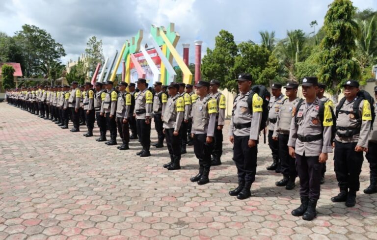 345 Personel TNI dan Polri Amankan 352 TPS Pilkada 2024 di Buton