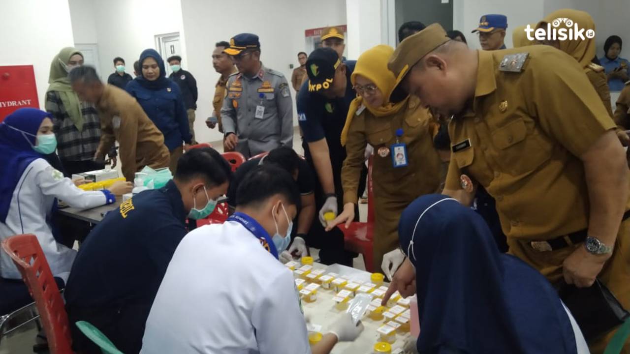 Deteksi Narkoba, Pejabat Eselon dan Camat di Kendari Ikuti Tes Urine