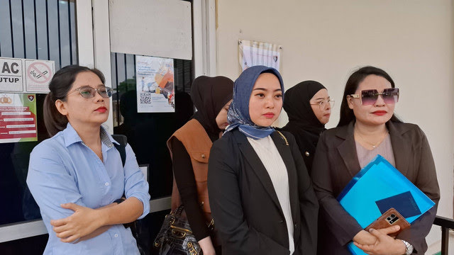 Oknum Pejabat Dilaporkan Istri Sah, Bukti Perzinaan Diungkap Lewat Fitur Medsos Close Friend