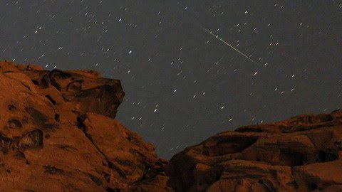 Peneliti Terbaru Ungkap Sumber Meteor yang Kerap Menghujani Bumi