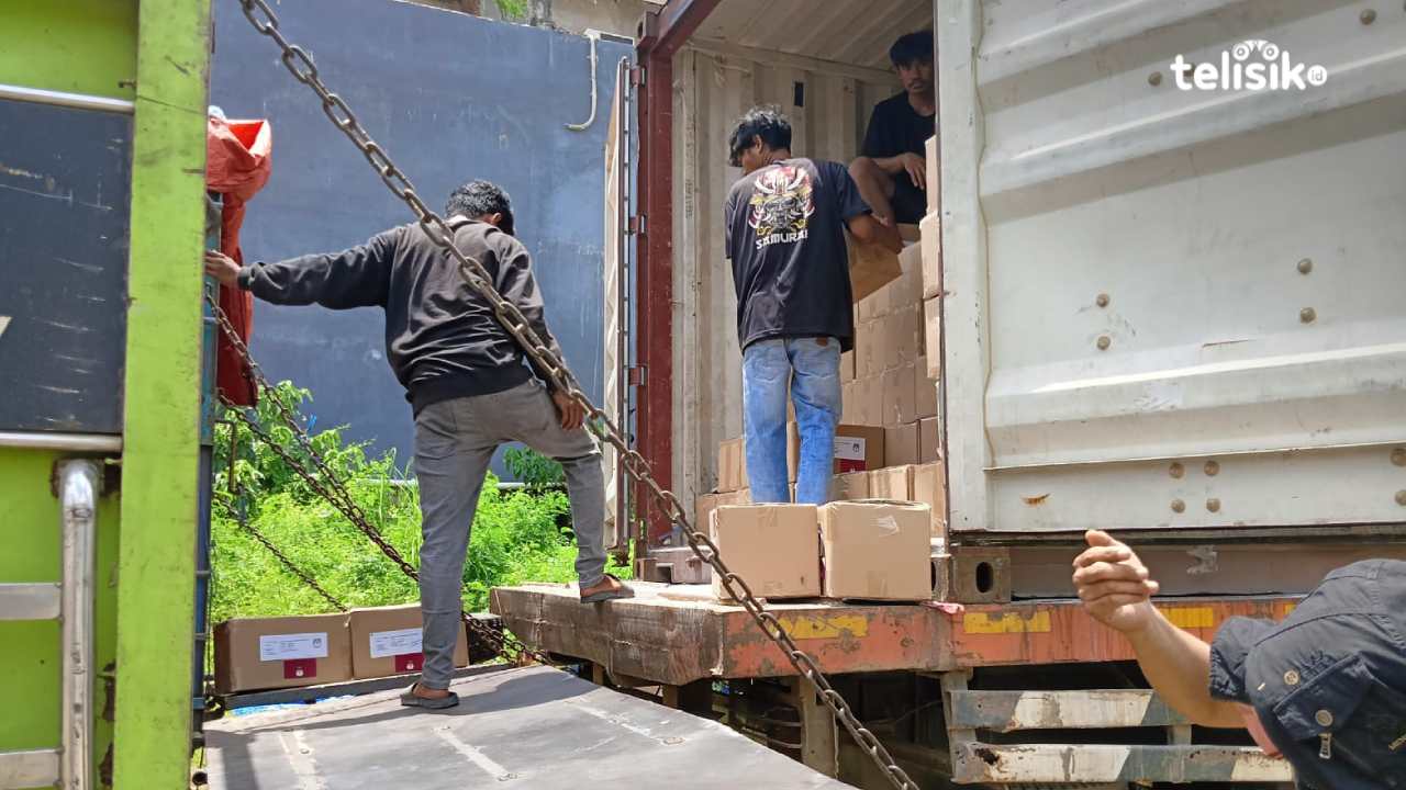 Surat Suara Pilgub Sulawesi Tenggara 2024 Tiba di Kota Kendari