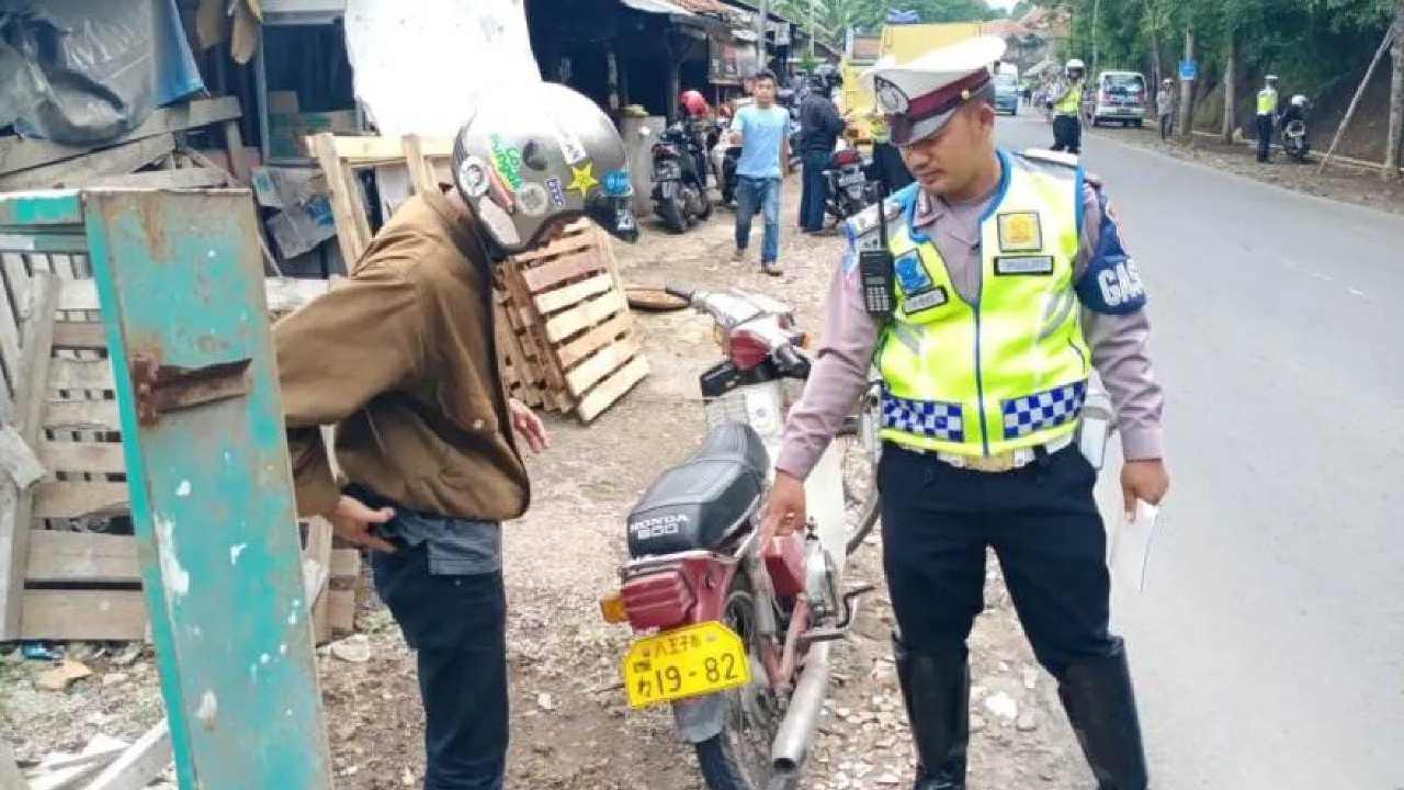 Aturan Tilang STNK Langsung Diblokir Lengkap dengan Denda, Diberlakukan Awal Desember 2024