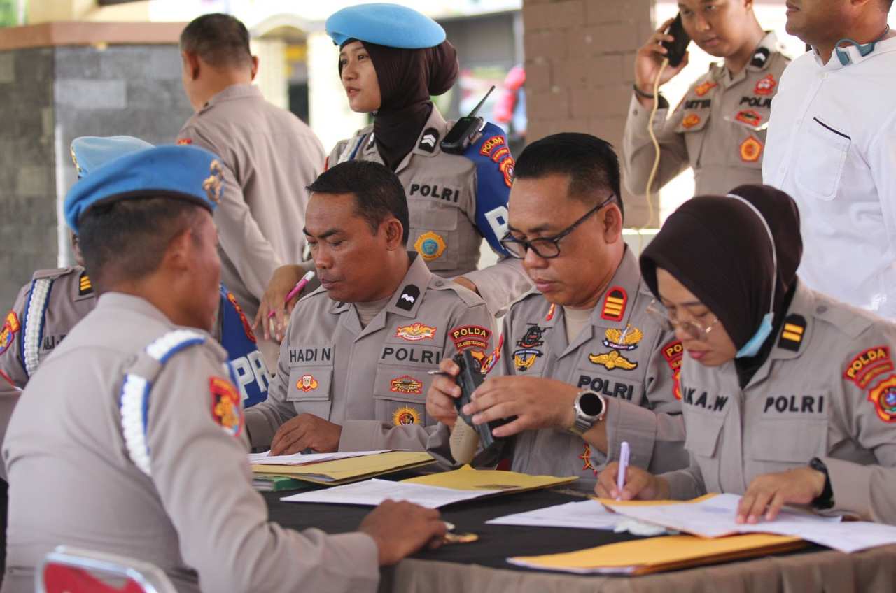 Polda Sulawesi Tenggara Pastikan Personel Siap Mental Gunakan Senjata Api