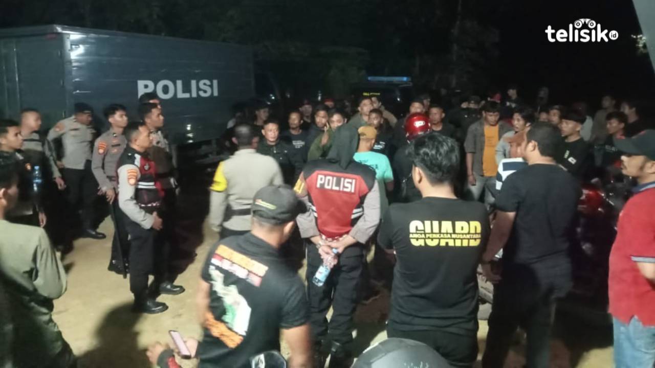 Dua Kelompok Warga Bentrok di Punggolaka Kendari, Polisi Amankan Situasi