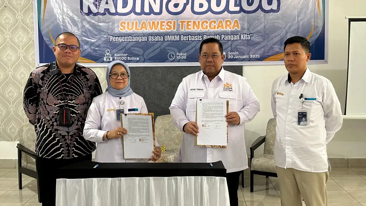 Kadin Sultra dan Bulog Teken MoU Kembangkan UMKM