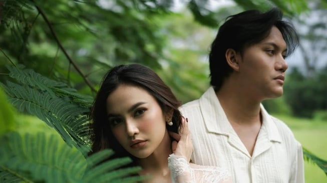 Pamer Foto Baby Bump, Mahalini dan Rizky Febian Umumkan Kehamilan Anak Pertama