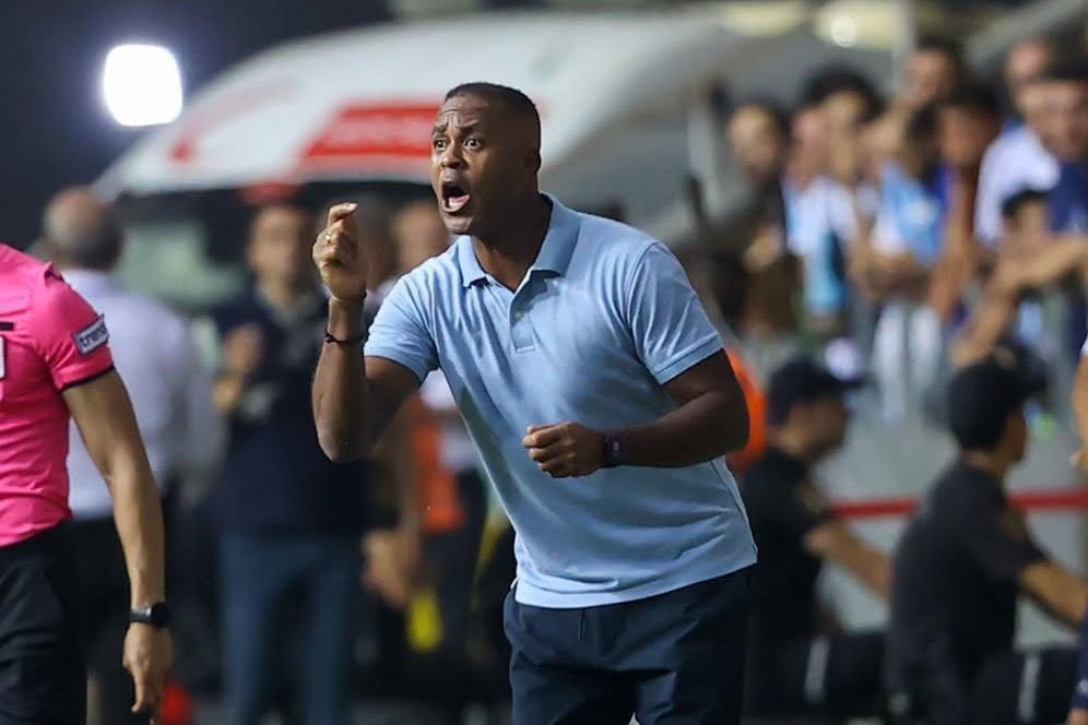 Patrick Kluivert Calon Pelatih Timnas Indonesia Punya Utang Judi Rp 16 Miliar