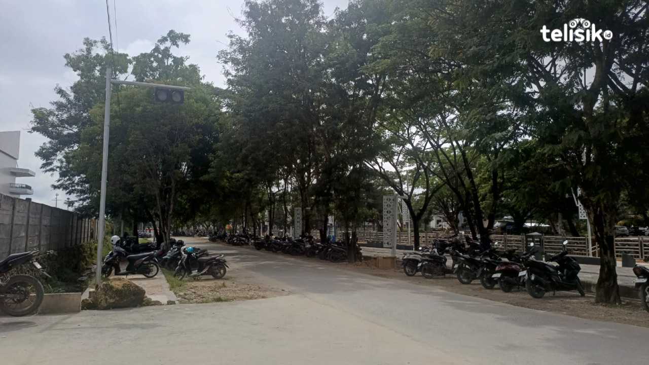 Revitalisasi Kali Kadia Kendari Pasca Gusur UMKM Berubah Jadi Lahan Parkir Liar