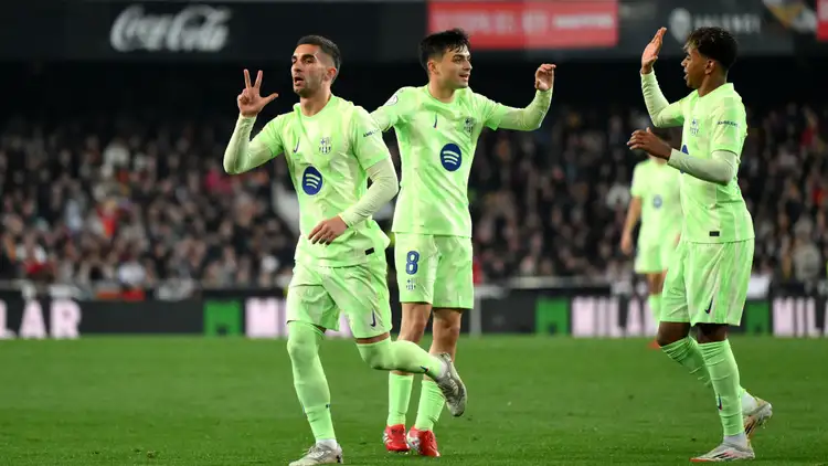 Bantai Valencia 0-5, Barcelona ke Semifinal Copa del Rey