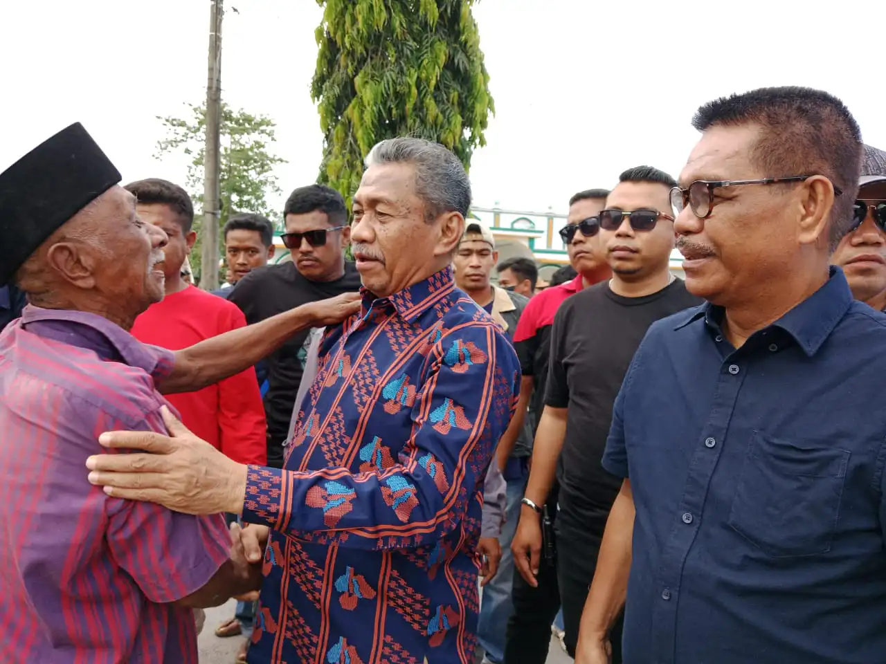 Paslon Bahtera Rangkul Rival Politik Bersama Membangun Muna