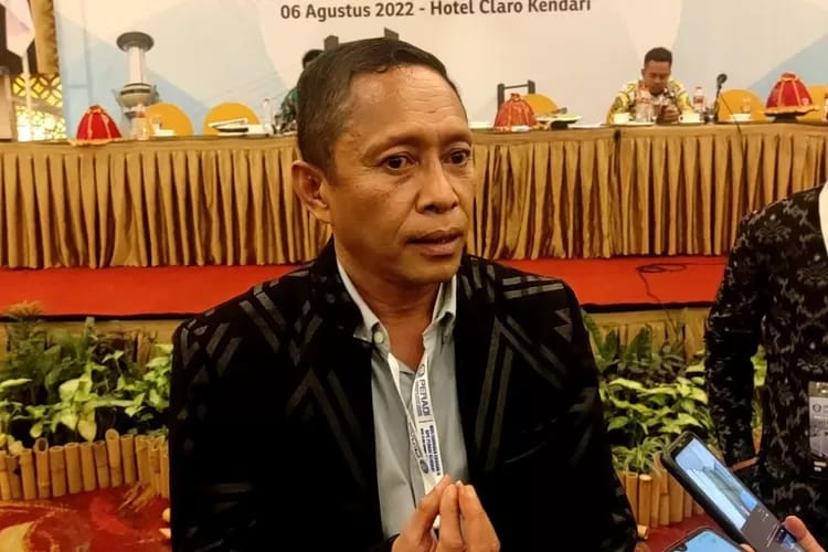 Profil Afirudin Mathara: Dari Advokat Ternama ke Panggung Politik Buton Utara