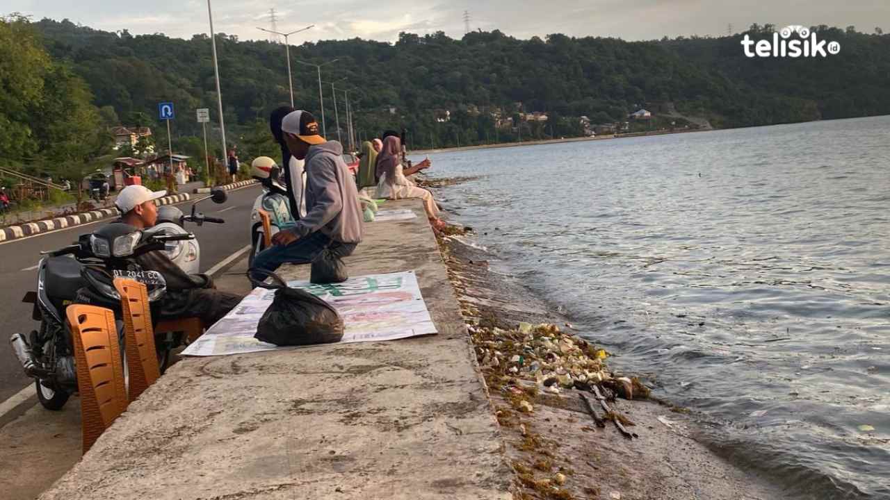 Sampah Cemari Keindahan Bypass Baubau