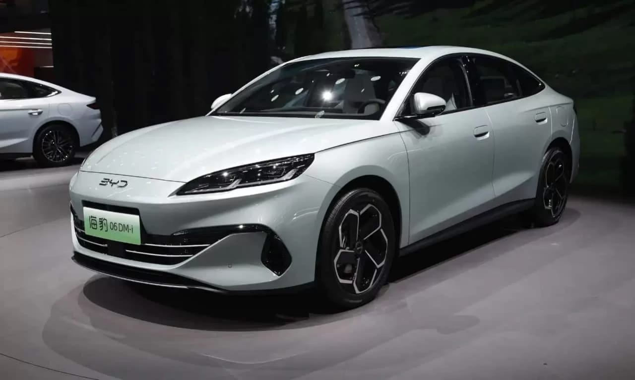 Spesifikasi Lengkap BYD Seal 05 DM-I: Sedan Hybrid Premium dengan Harga Lebih Murah dari Honda Brio