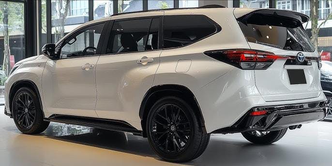 Tampilan Cantik All New Innova Reborn 2025 jadi Rival Mitsubishi Xpander