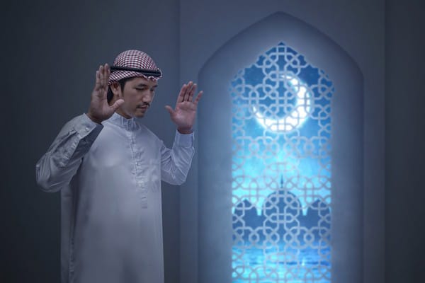 Begini Cara Salat Tarawih Sendiri di Rumah, Ini Niat dan Keutamaannya