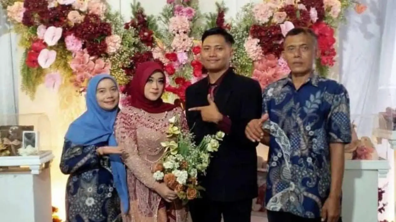 Bu Guru Salsa Viral Video 5 Menit, Heboh Dipersunting Guru IT dengan Mahar Segini