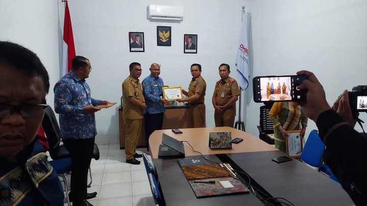 Kepatuhan Penyelenggaraan Pelayanan Publik Pemkab Muna Terlepas dari Rapor Merah