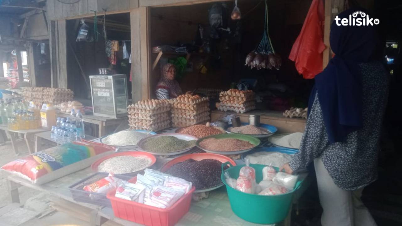 Sejumlah Bahan Pokok di Pasar Sentral Wakatobi Naik Harga