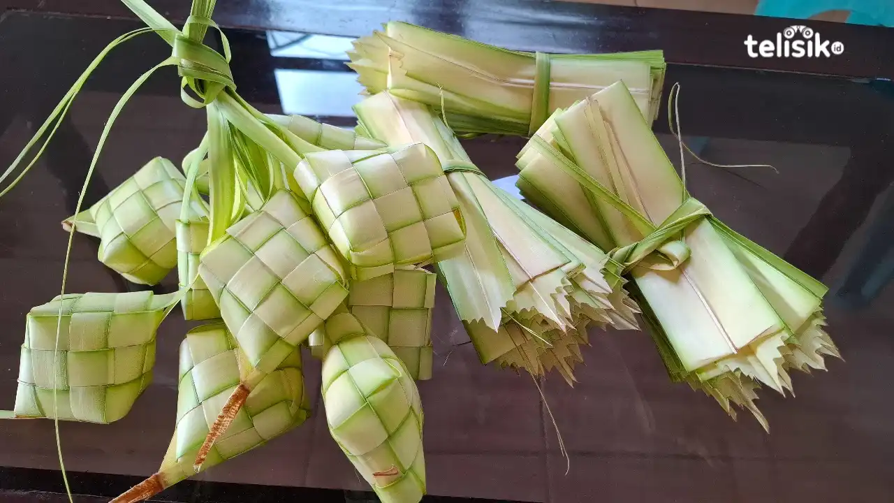 Tradisi Bikin Lapa-lapa dan Ketupat Jelang Lebaran, Begini Cara Buatnya