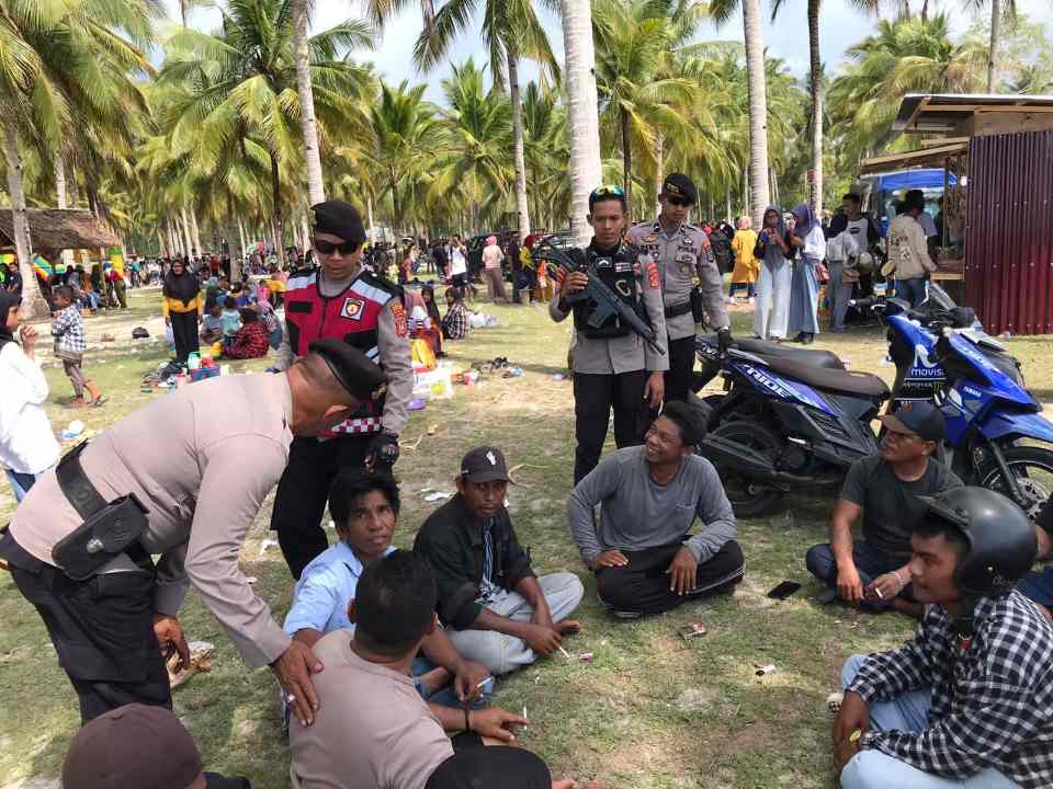 102 Personel Polisi Perketat Pengamanan Obyek Wisata Buton Tengah