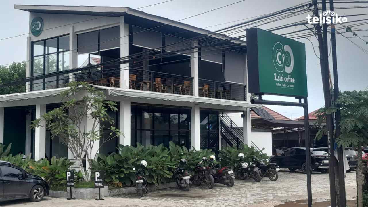 2 Sisi Coffee: Tempat Santai Menikmati Kopi dan Car Wash