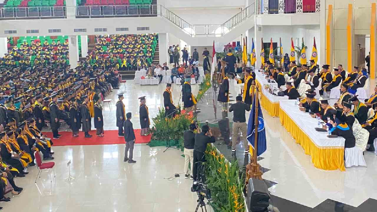 UHO Kendari Wisuda 1.546 Lulusan dari Tujuh Fakultas dan Pascasarjana