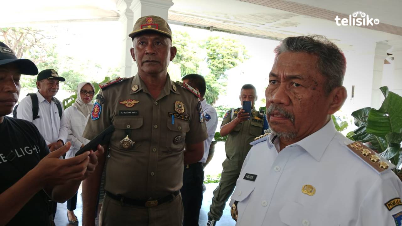 Bupati Muna Perintahkan Satpol PP Bongkar Bangunan Indomaret di Masjid Baitul Makmur