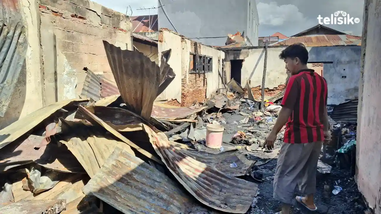 Diduga Korsleting Listrik Rumah Kakak Beradik di Kendari Ludes Terbakar, Al Quran Utuh