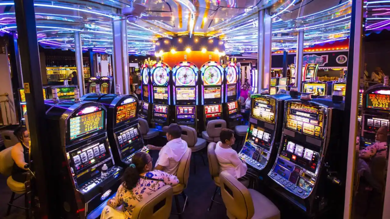 Genjot Setoran dan Contoh Negara Arab, DPR Usul Casino Dilegalkan