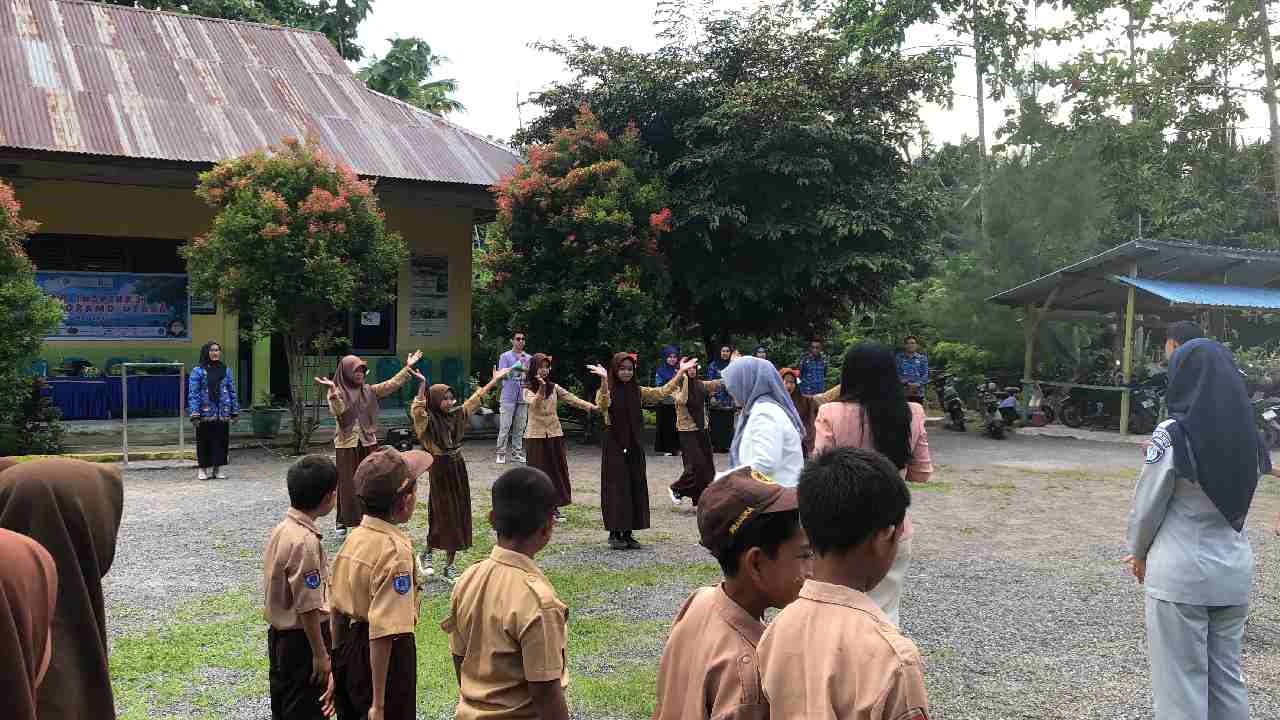 Hari Pijar Inspirasi 2025, Ratusan Relawan Muda Terjun ke Sekolah Pelosok Moramo Utara