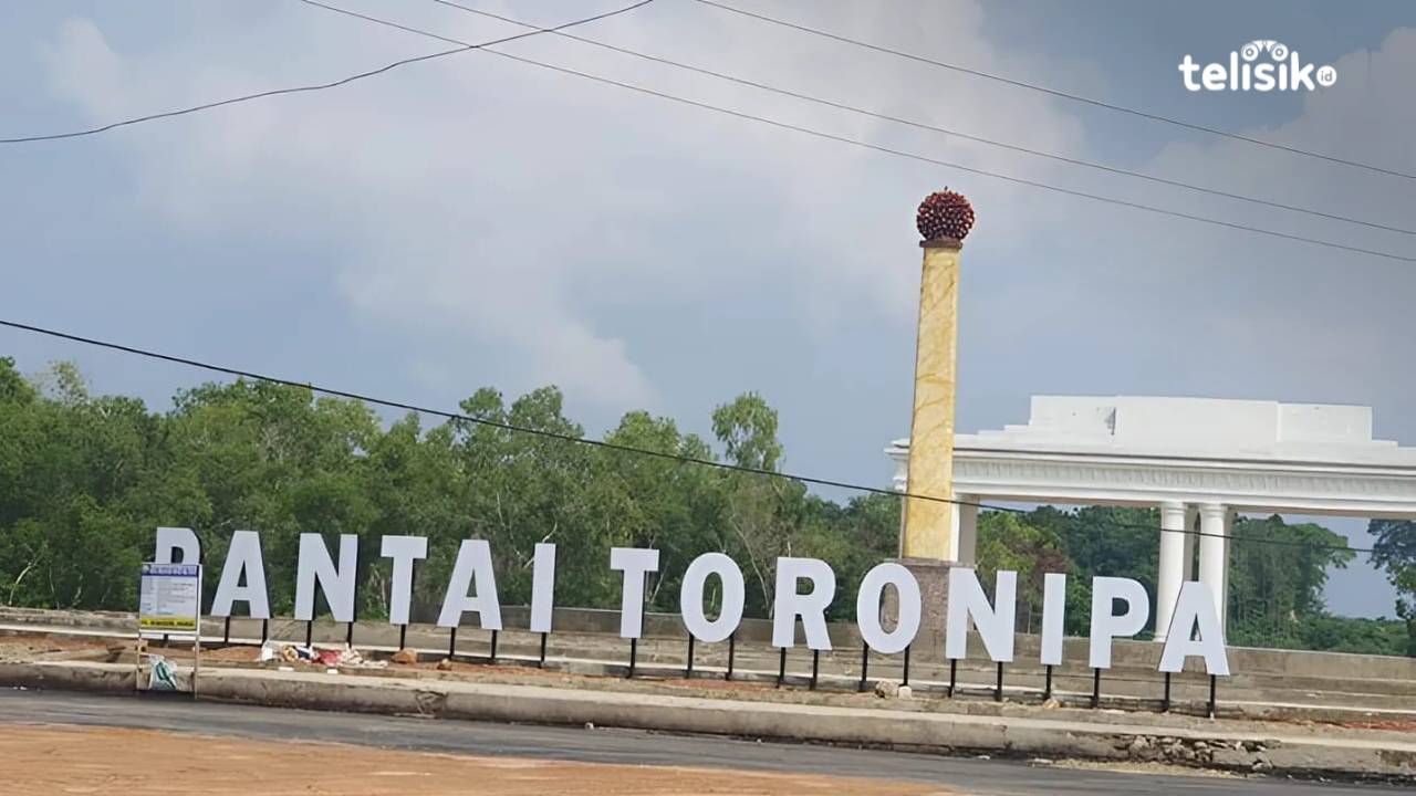 Pantai Toronipa Dipadati Ratusan Wisatawan di Akhir Pekan