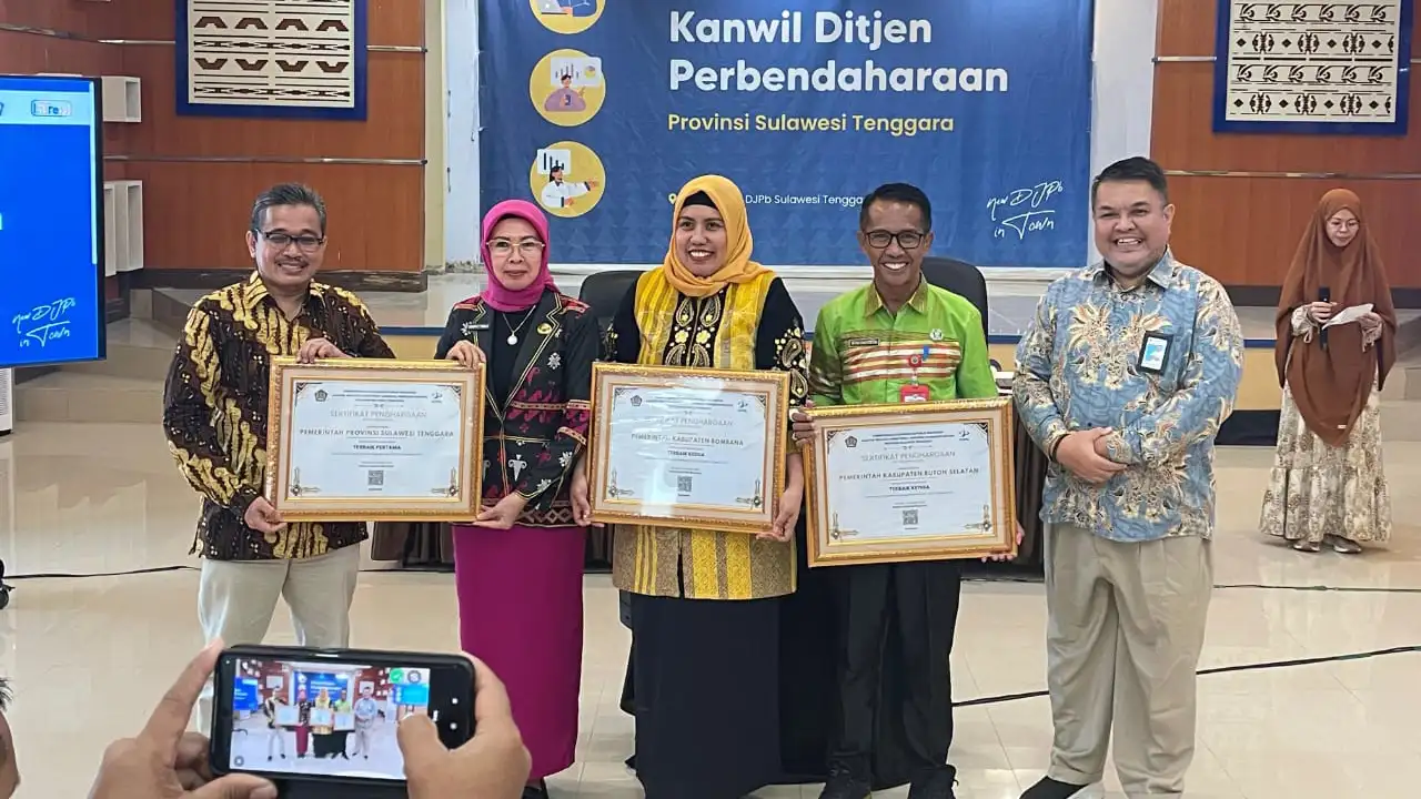 Pemkab Buton Selatan Diganjar Penghargaan Terbaik Ketiga Pengelolaan DAK Fisik 2024