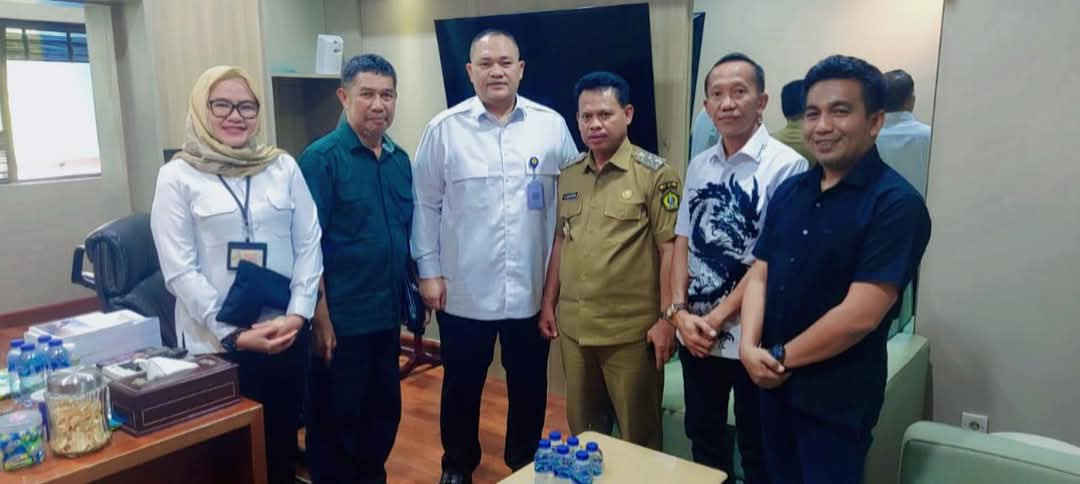 Percepat Pembangunan Infrastruktur, Wabup Kolaka Utara Sambangi Kementerian PUPR dan Kemenkes