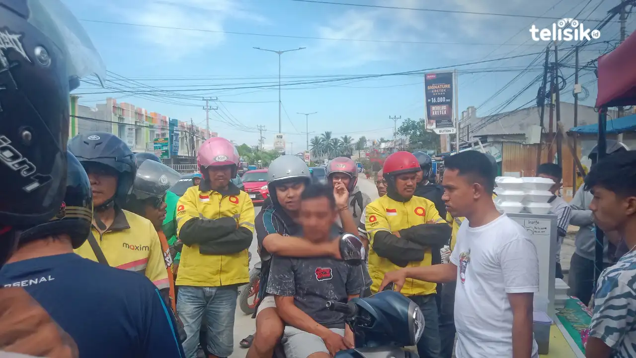 Pria di Kendari Nyaris Digeprek Ojol Gegara Curi HP Penjual Nasi