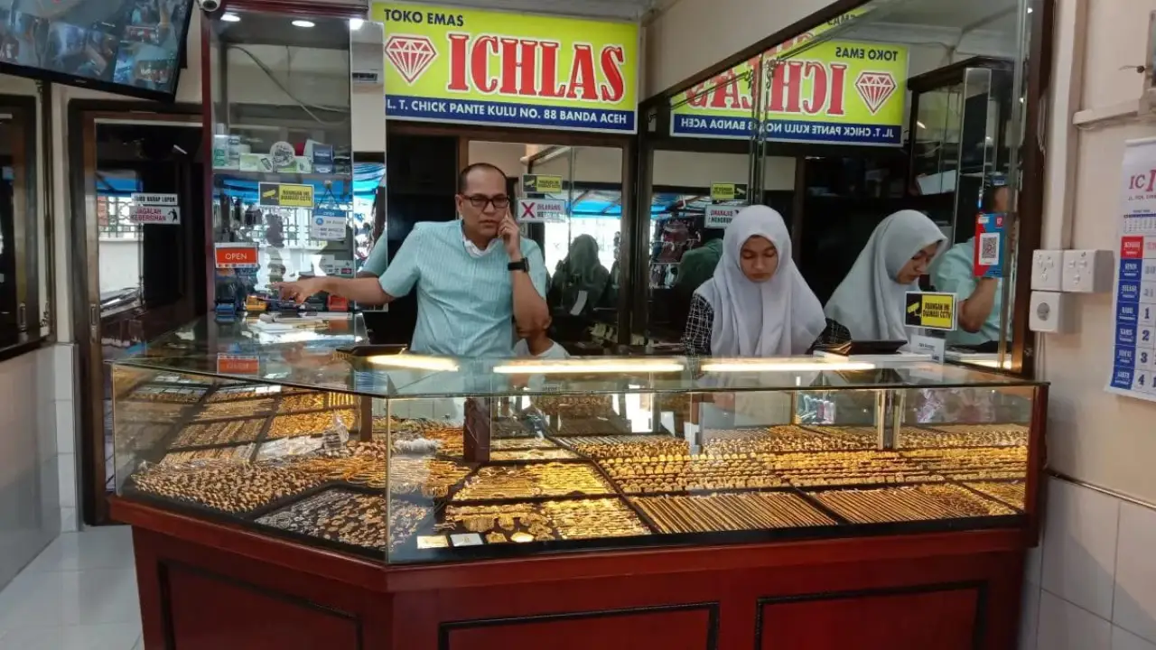 Tarif Listrik dan Emas jadi Biang Kerok, Inflasi Tanah Air Tembus 1,17 Persen April 2025