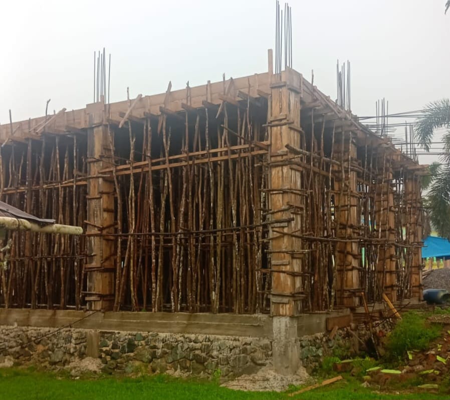 Telan Anggaran Rp 370 Juta, Warga Desa Lamong Jaya Konawe Selatan Sorot Pembangunan Balai yang Tak Pernah Dibahas