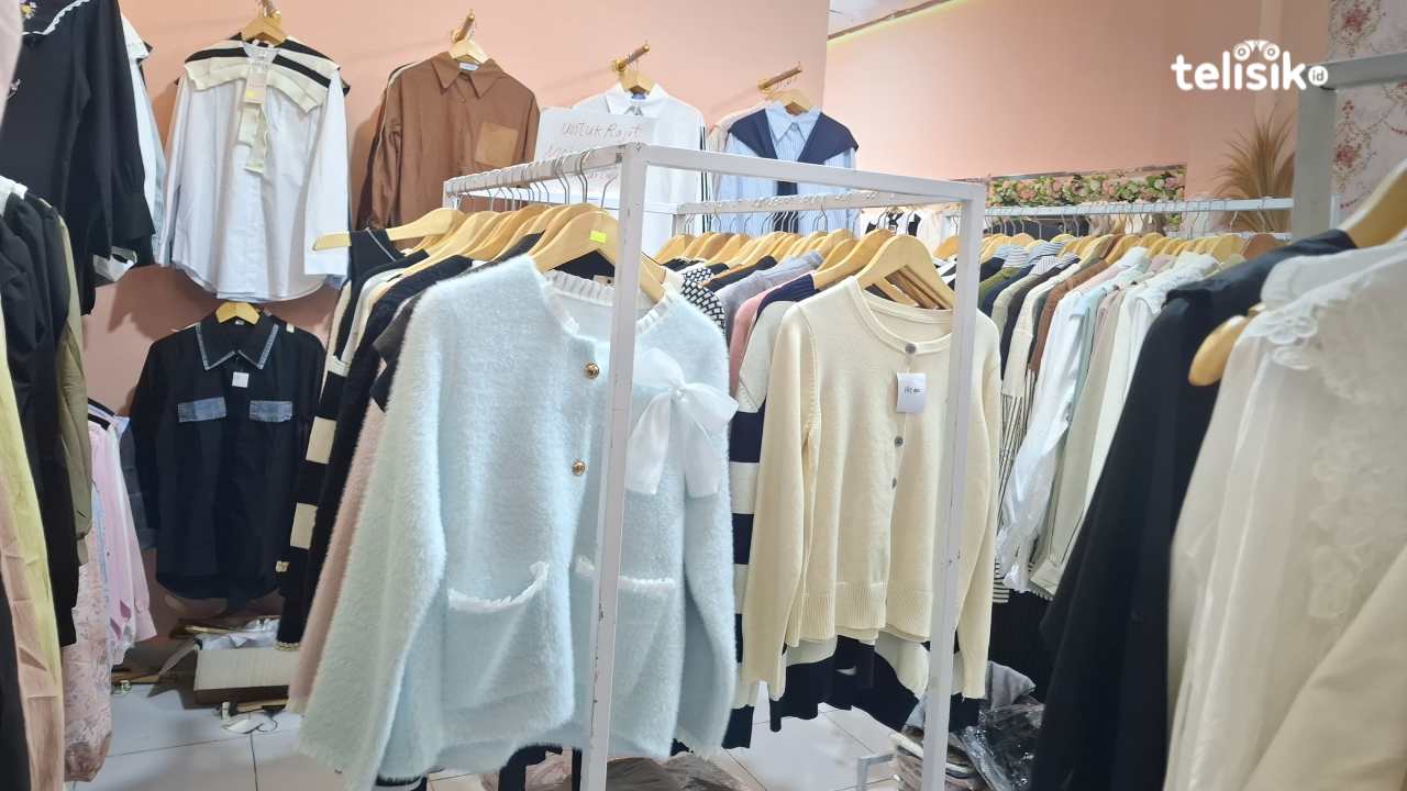 Tren Fashion Ala Korea hingga Aksesoris Digandrungi Wanita Muda Kendari