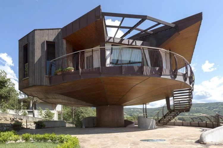 5 Rumah Unik yang Bisa Berputar 360 Derajat