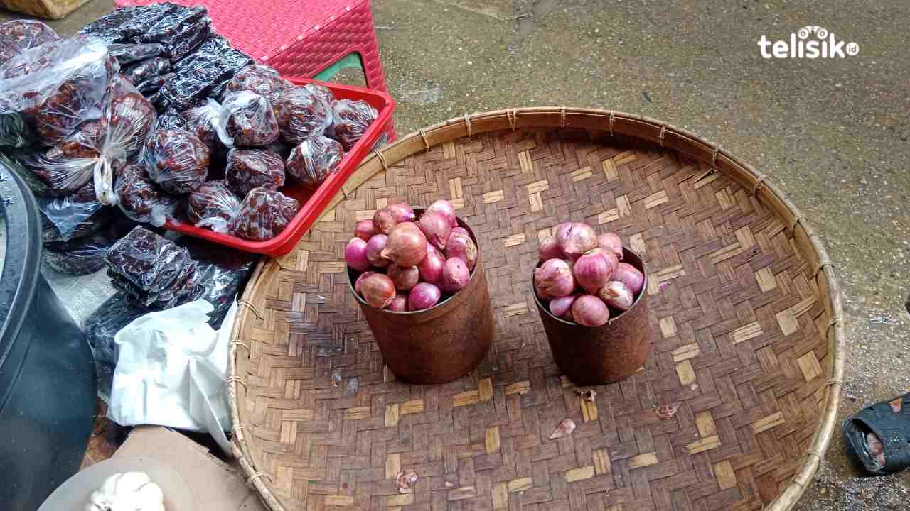 Bawang Merah di Pasar Sabho Buton Tembus Rp 40 Ribu