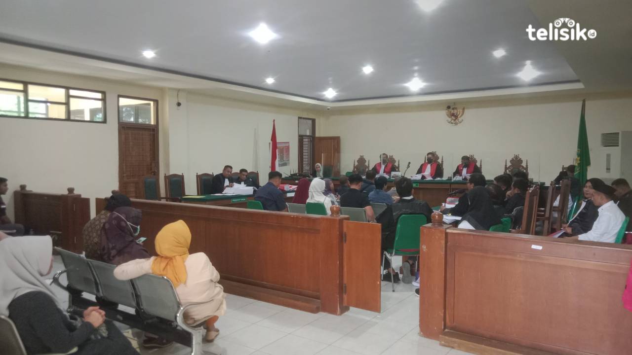Sidang Dugaan Korupsi Uang Persediaan Setda Kendari, Nota Pembayaran Rumah Makan Surya Dipalsukan