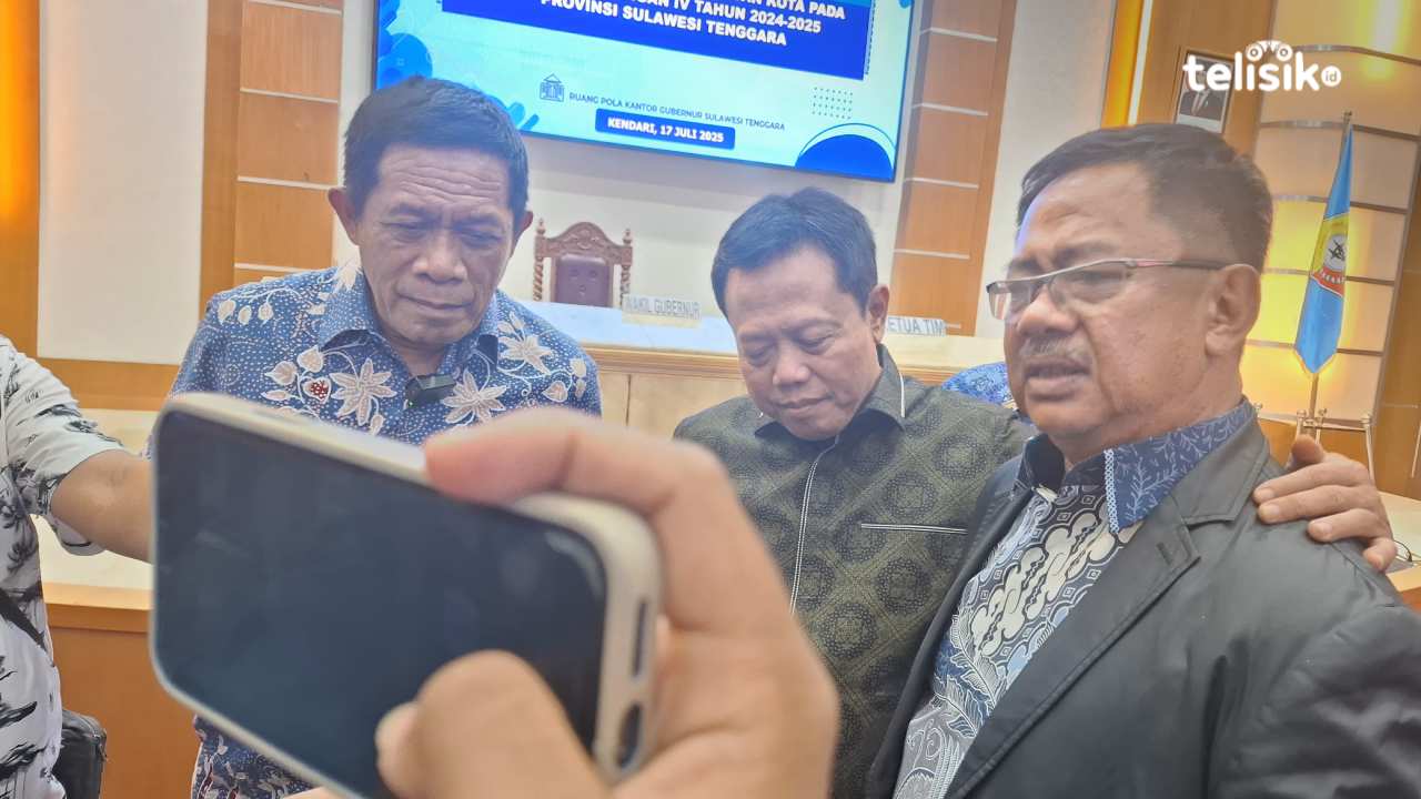 Momen Anggota DPR RI Rusda Mahmud Tersedu-sedu Bahas Pemekaran Kepulauan Buton