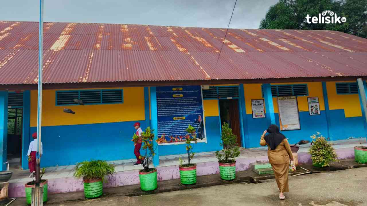 SD Negeri 97 Kendari Keluhkan Keterbatasan Fasilitas Belajar Siswa dan Penunjang