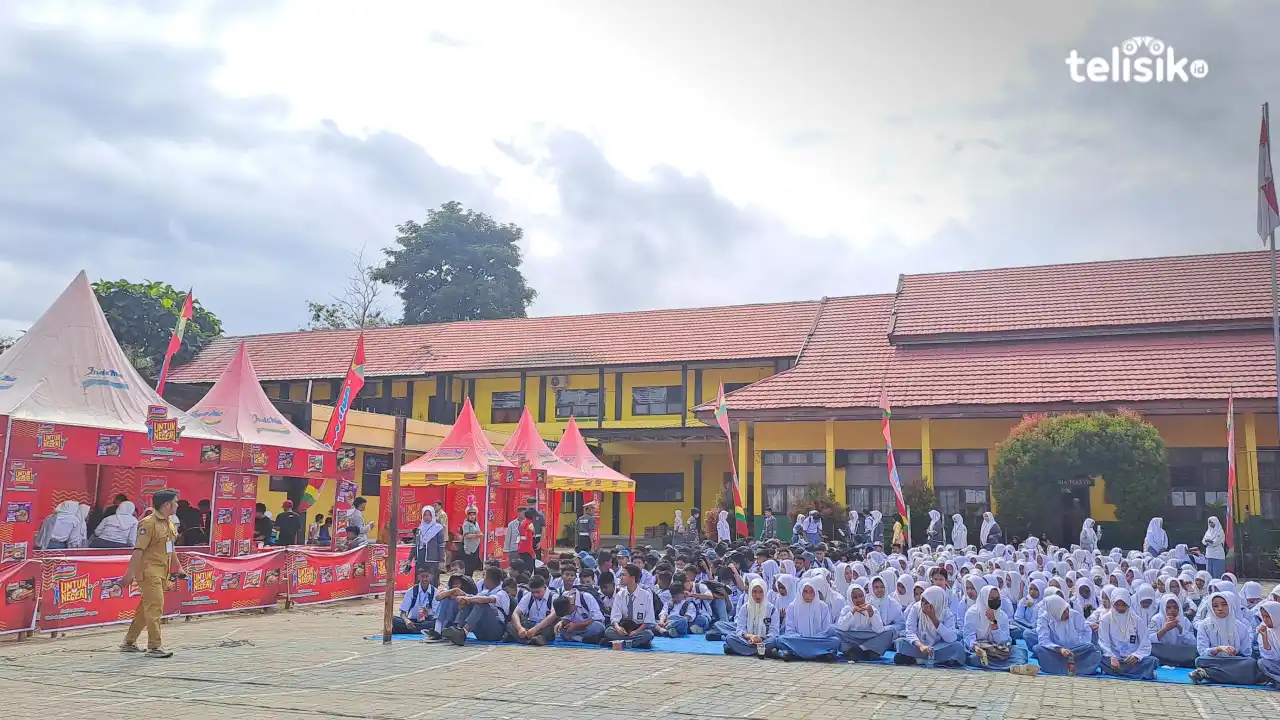 SMKN 4 Kendari jadi Mitra Indofood, Sosialisasi dan Beri Makan Gratis