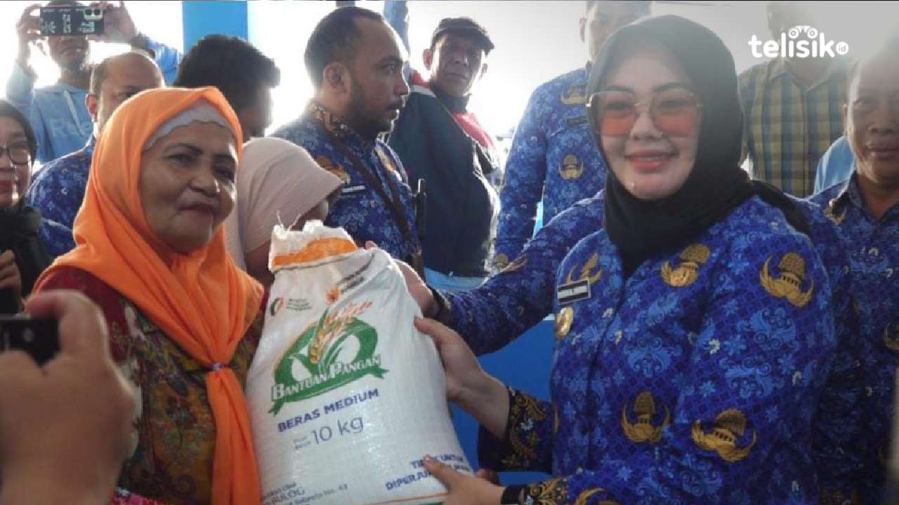 Wali Kota Kendari Siska Karina Imran Copot Camat dan Lurah yang Abaikan Keluhan Warga, Salurkan CBP 2025 di Mandonga
